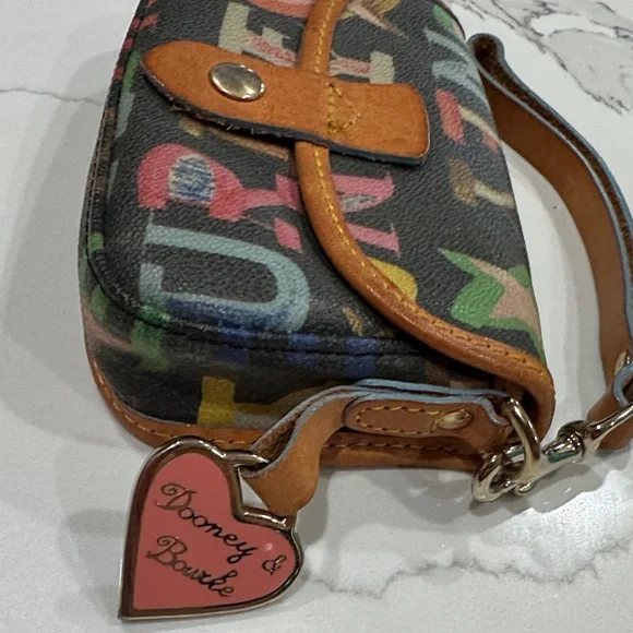 Dooney & Bourke Wristlet - Picture 3 of 13